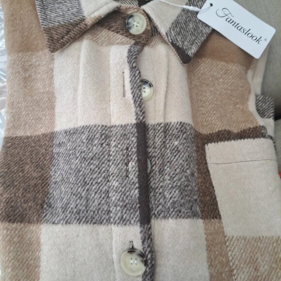 Fantaslook Women’s Plaid Button-Up Shirt Jacket – Beige Brown Check (Size S) - Picture 3 of 7